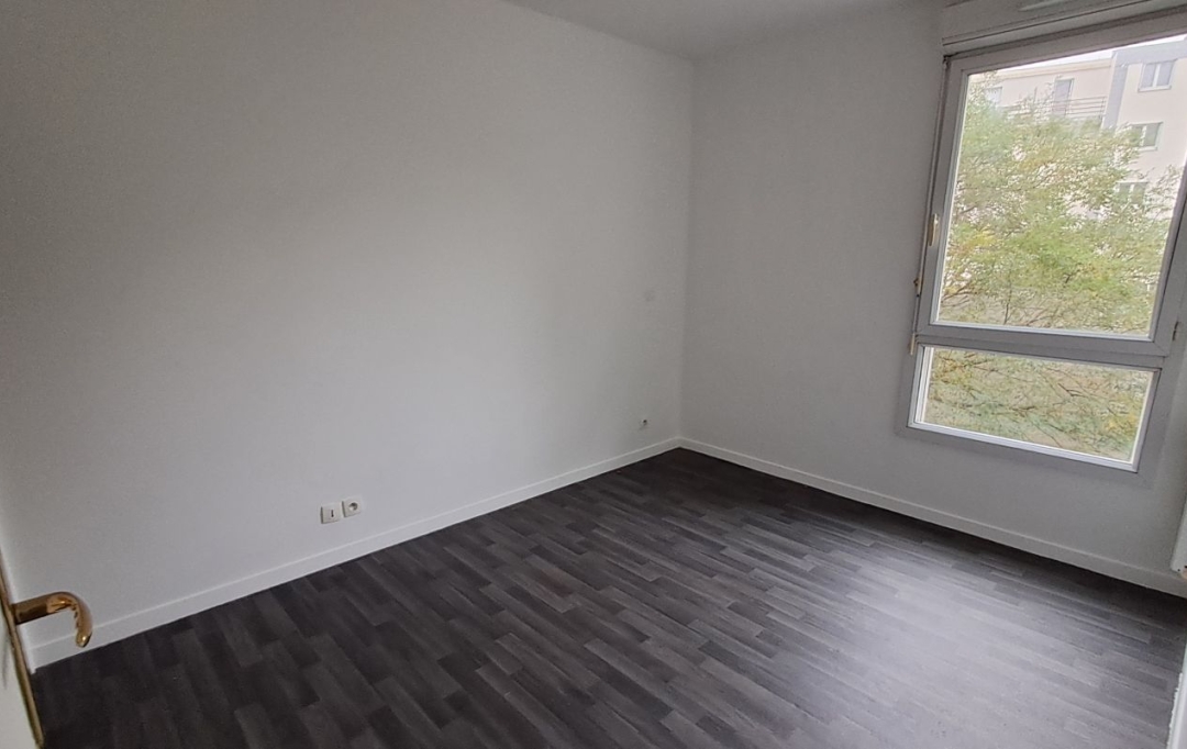 Annonces BAGNEUX : Appartement | VILLEJUIF (94800) | 42 m2 | 244 000 € 